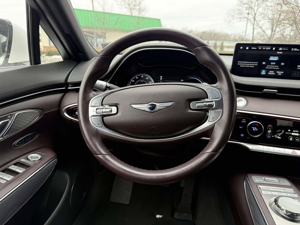 Certified 2023 Genesis GV70 2.5T w/ Advanced Package image 12