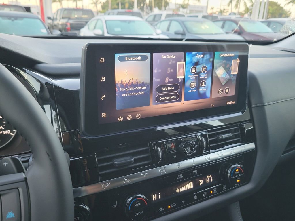 New 2026 Nissan Pathfinder SV image 8