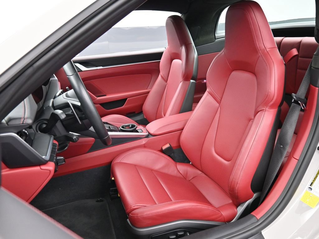 Certified 2022 Porsche 911 Targa 4 GTS image 5