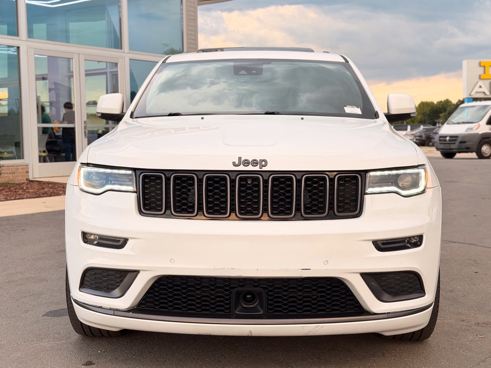Used 2021 Jeep Grand Cherokee High Altitude AWD/4WD image 9