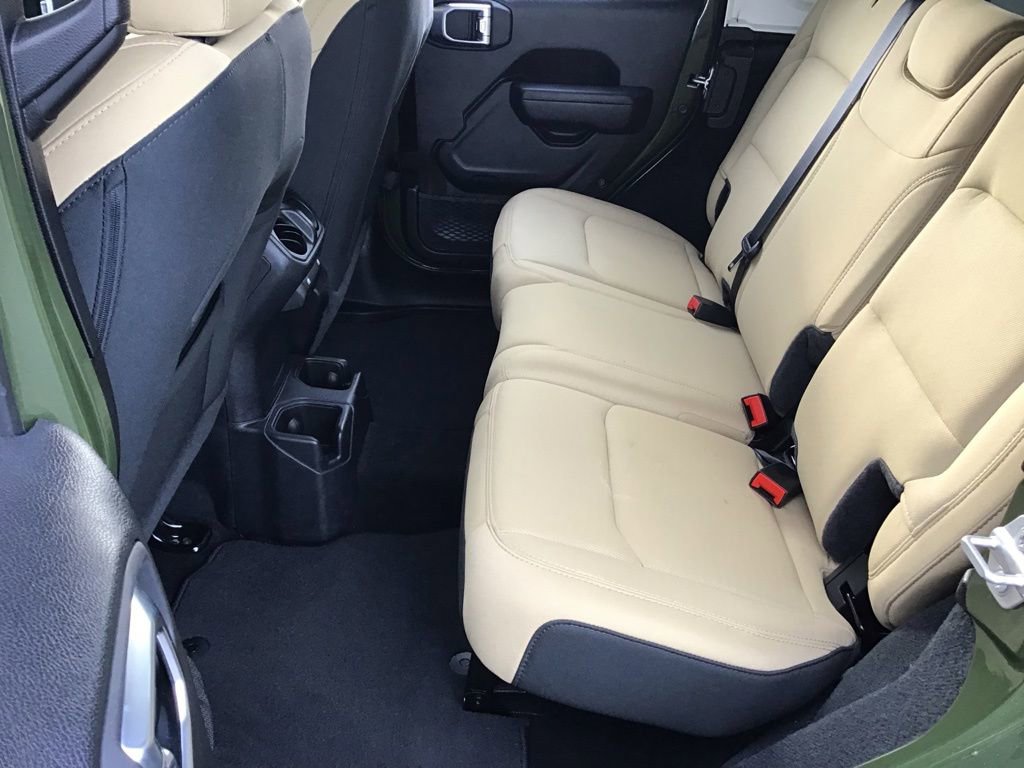 Used 2023 Jeep Wrangler Sport S image 13