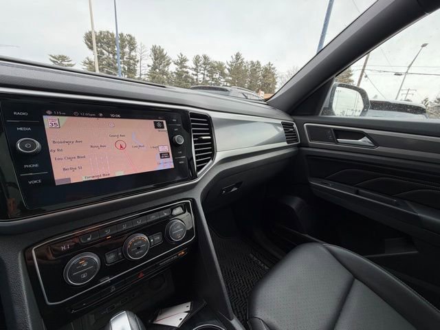 Used 2020 Volkswagen Atlas Cross Sport SEL image 26