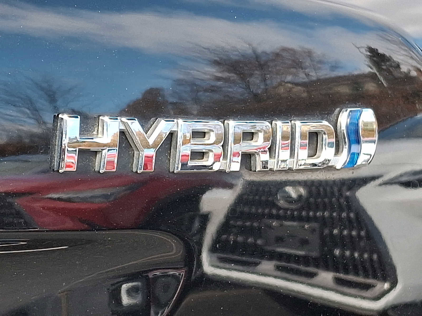 Used 2018 Toyota Prius Four Touring image 28