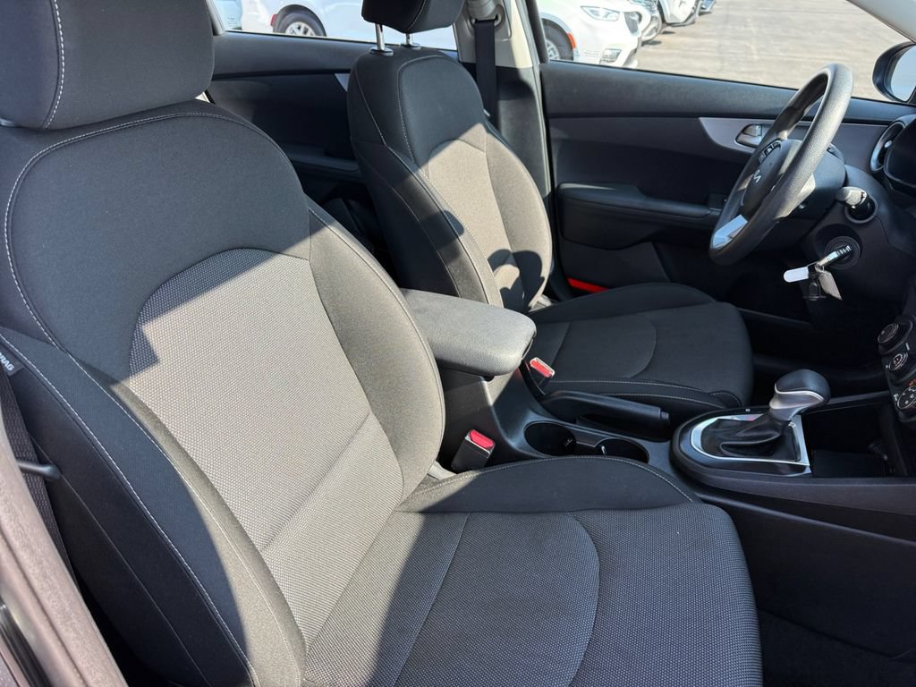 Used 2024 Kia Forte LXS FWD image 18