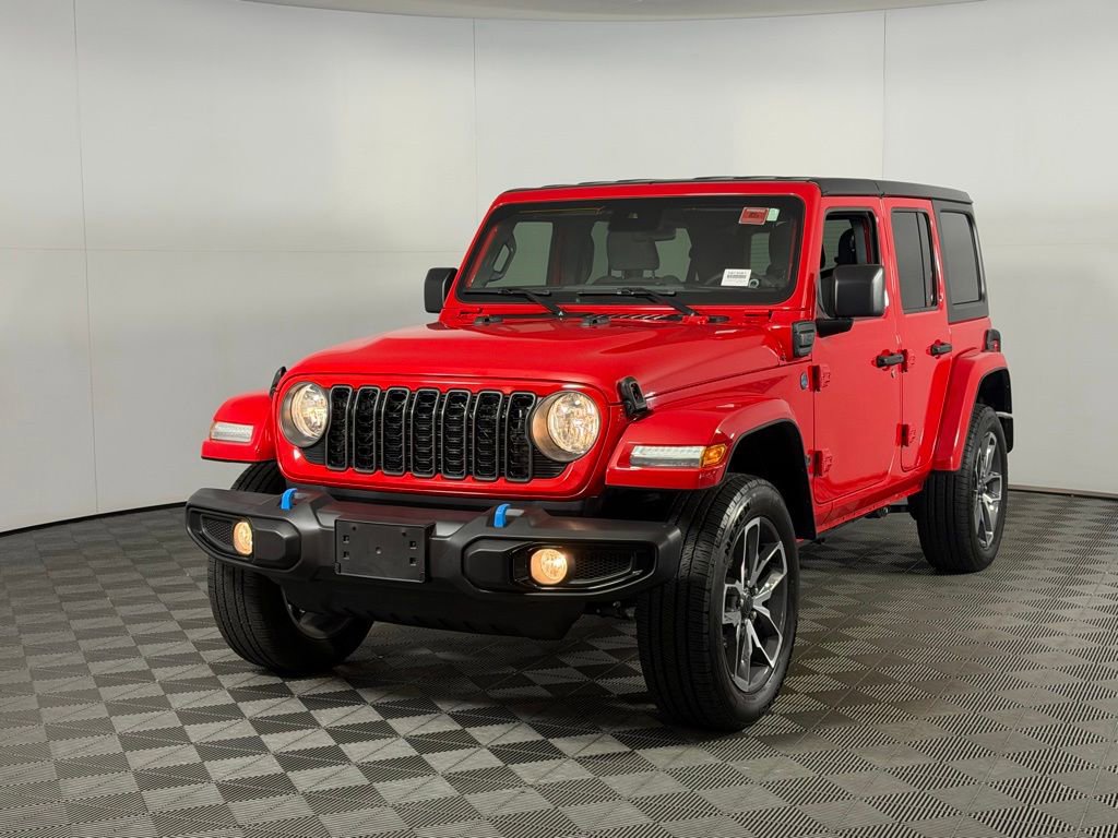 Used 2024 Jeep Wrangler Unlimited image 9