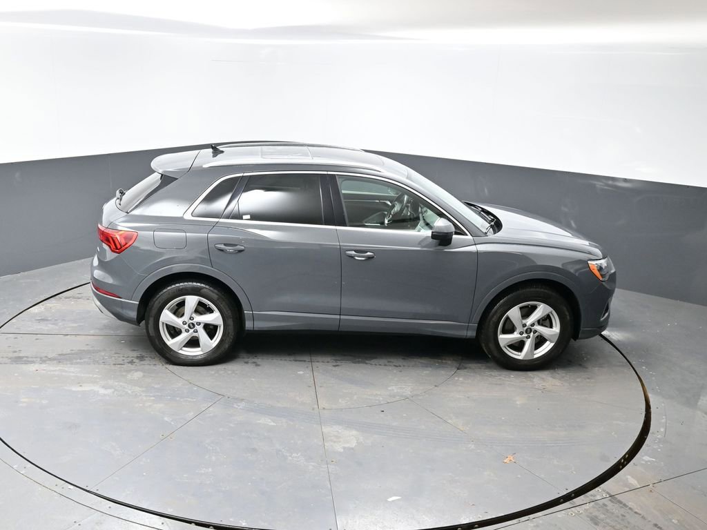 Used 2021 Audi Q3 2.0T Premium image 12