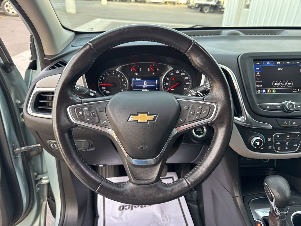 Used 2022 Chevrolet Equinox LT w/ Driver Convenience Package image 17