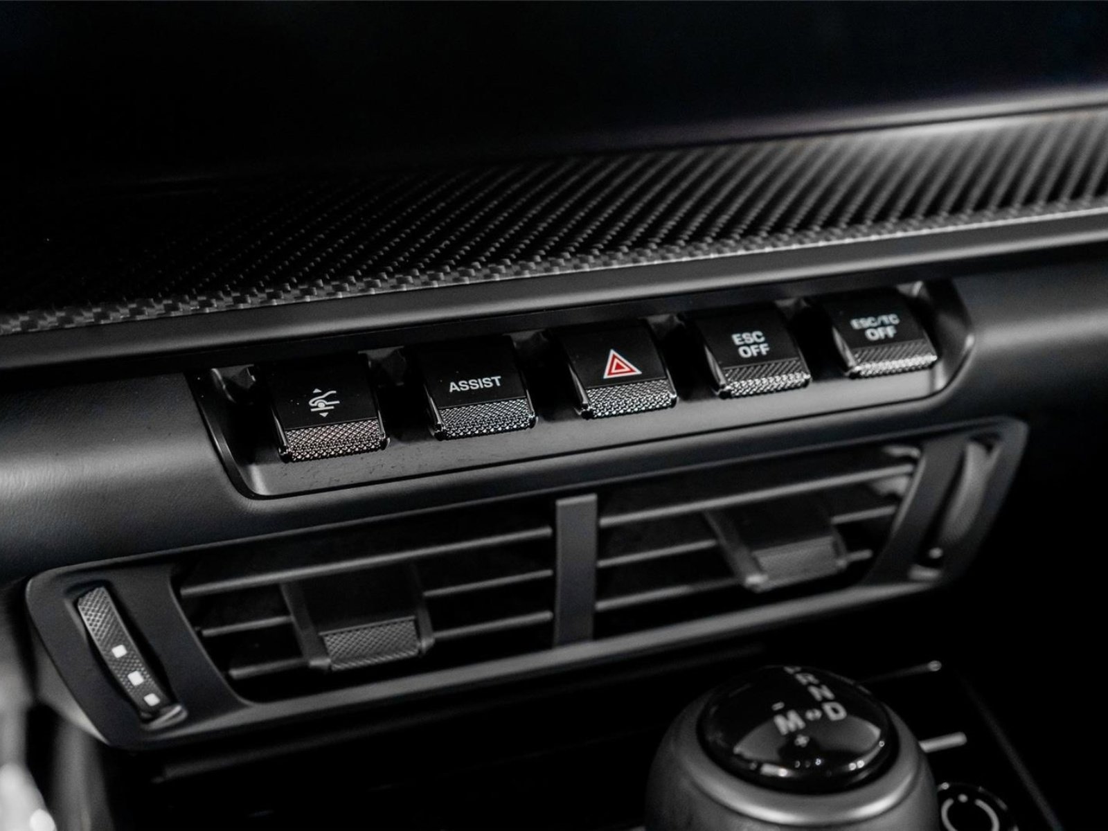 Used 2026 Porsche 911 GT3 w/ Lightweight Package In Black image 36