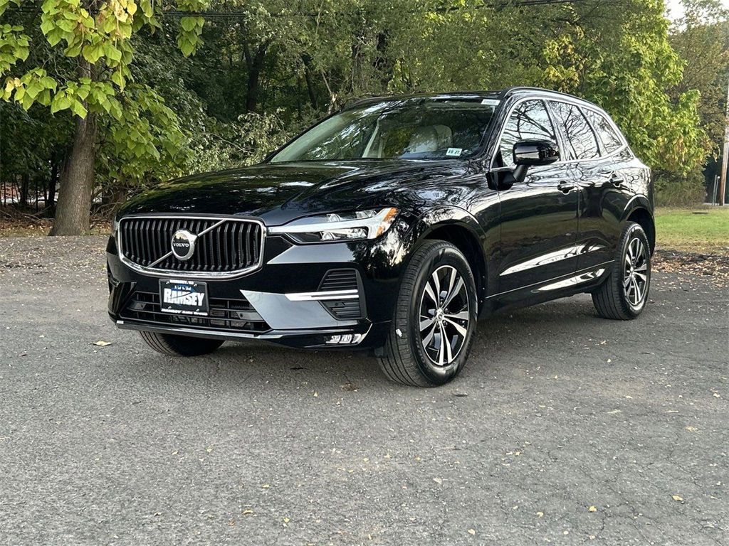 Certified 2023 Volvo XC60 B5 Core