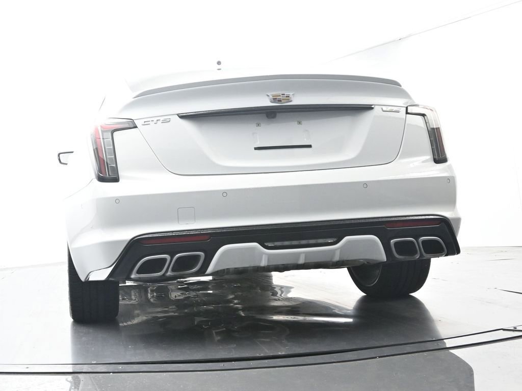 Used 2022 Cadillac CT5 V w/ Platinum Package RWD image 49