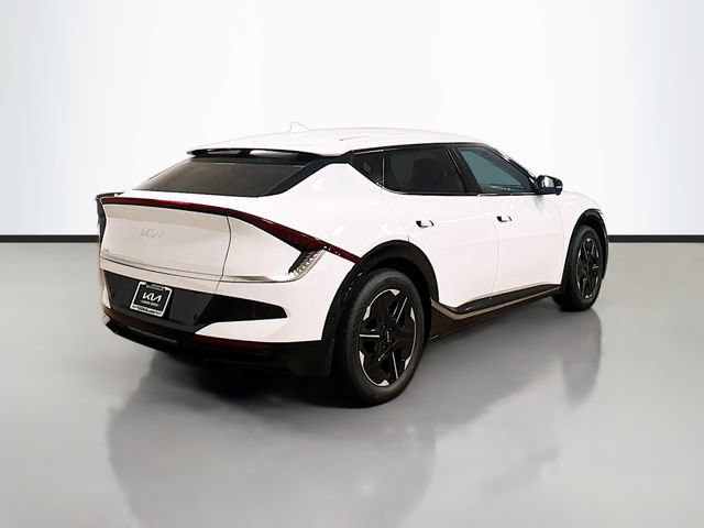 New 2026 Kia EV6 Wind RWD image 7