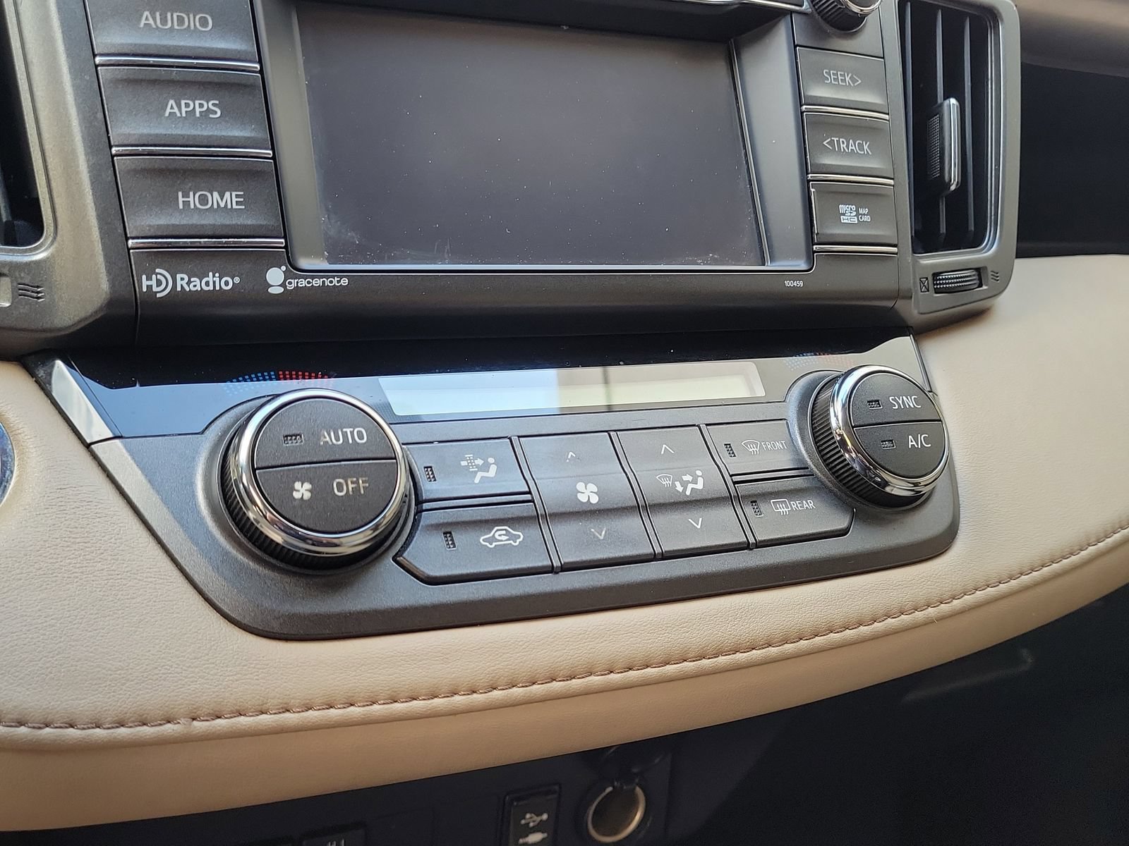 Used 2015 Toyota RAV4 Limited w/ Outdoor Package FWD image 21