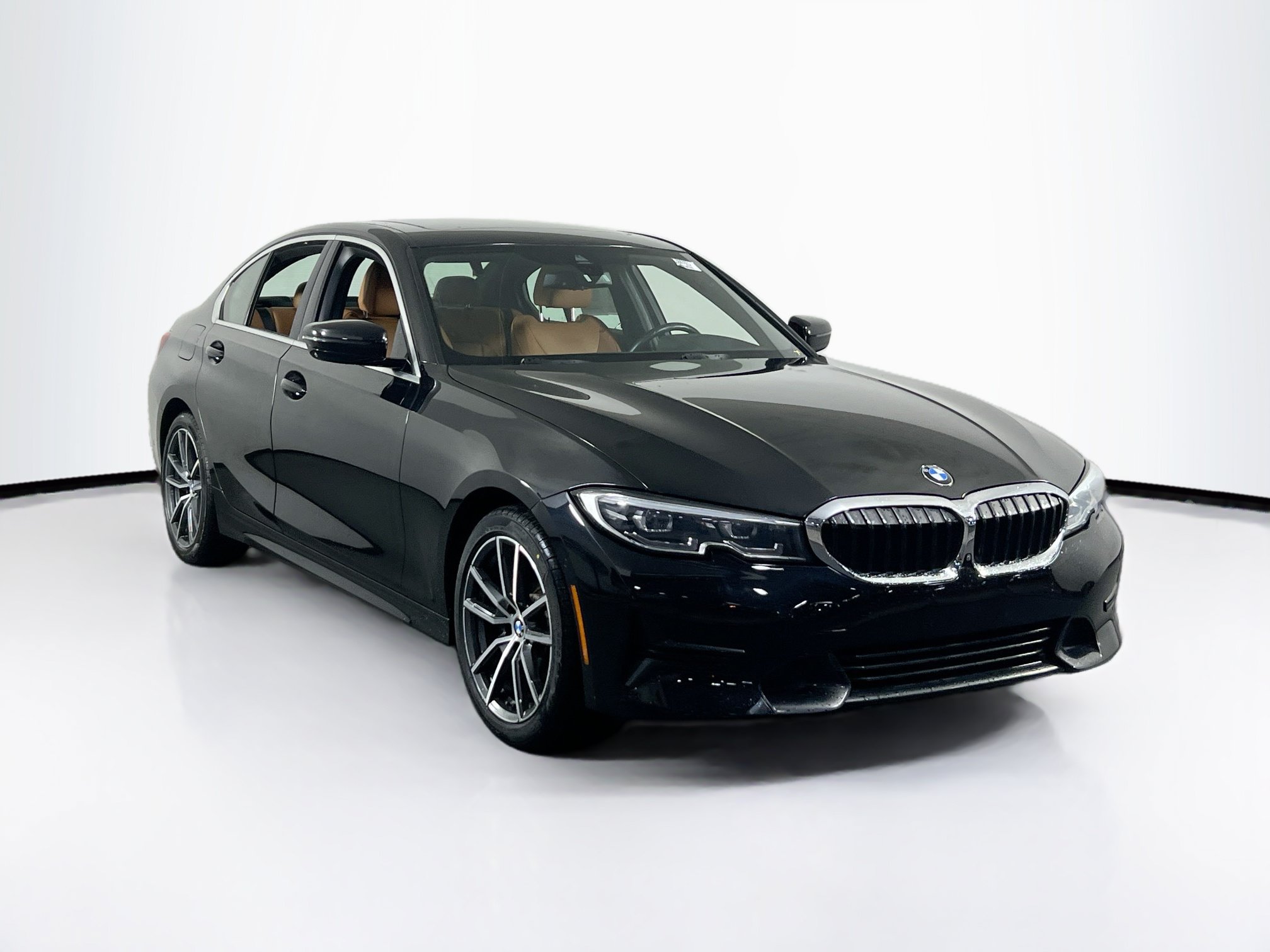 Used 2020 BMW 330i xDrive Sedan w/ Premium Package AWD/4WD image 3