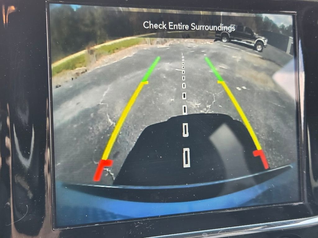 Used 2022 Jeep Grand Cherokee Limited image 22