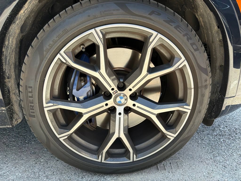 Used 2023 BMW X6 M50i w/ Executive Package AWD/4WD image 5