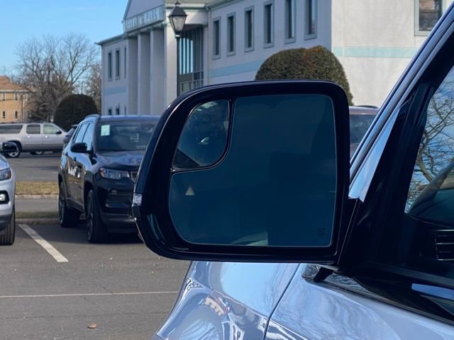 New 2026 Jeep Grand Wagoneer Summit w/ Rear Seat Video Group I image 12