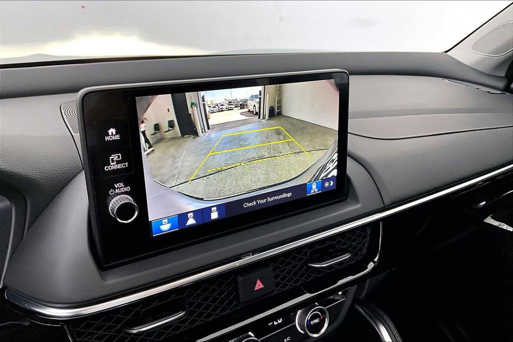 Certified 2025 Acura ADX FWD image 28