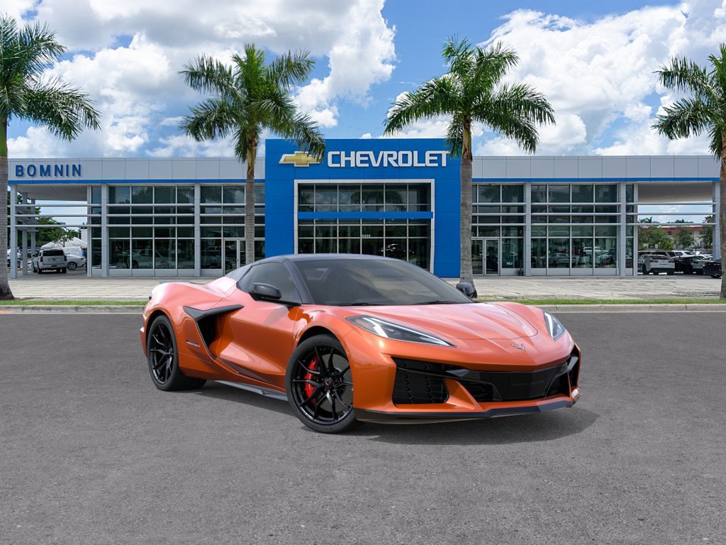 Used 2027 Chevrolet Corvette Grand Sport RWD image 2