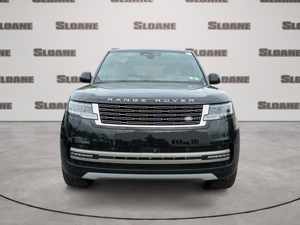 Used 2025 Land Rover Range Rover SE AWD/4WD image 8