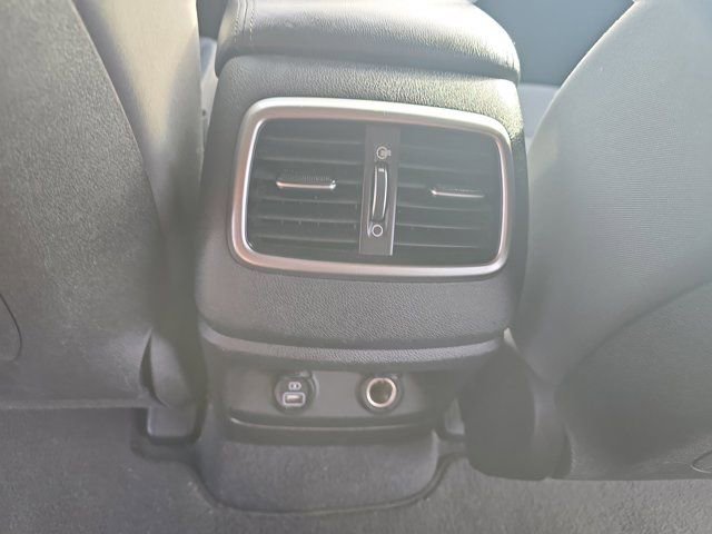 Used 2020 Kia Sorento LX image 15