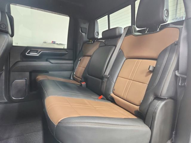 Used 2024 Chevrolet Silverado 3500 High Country w/ Technology Package AWD/4WD image 33