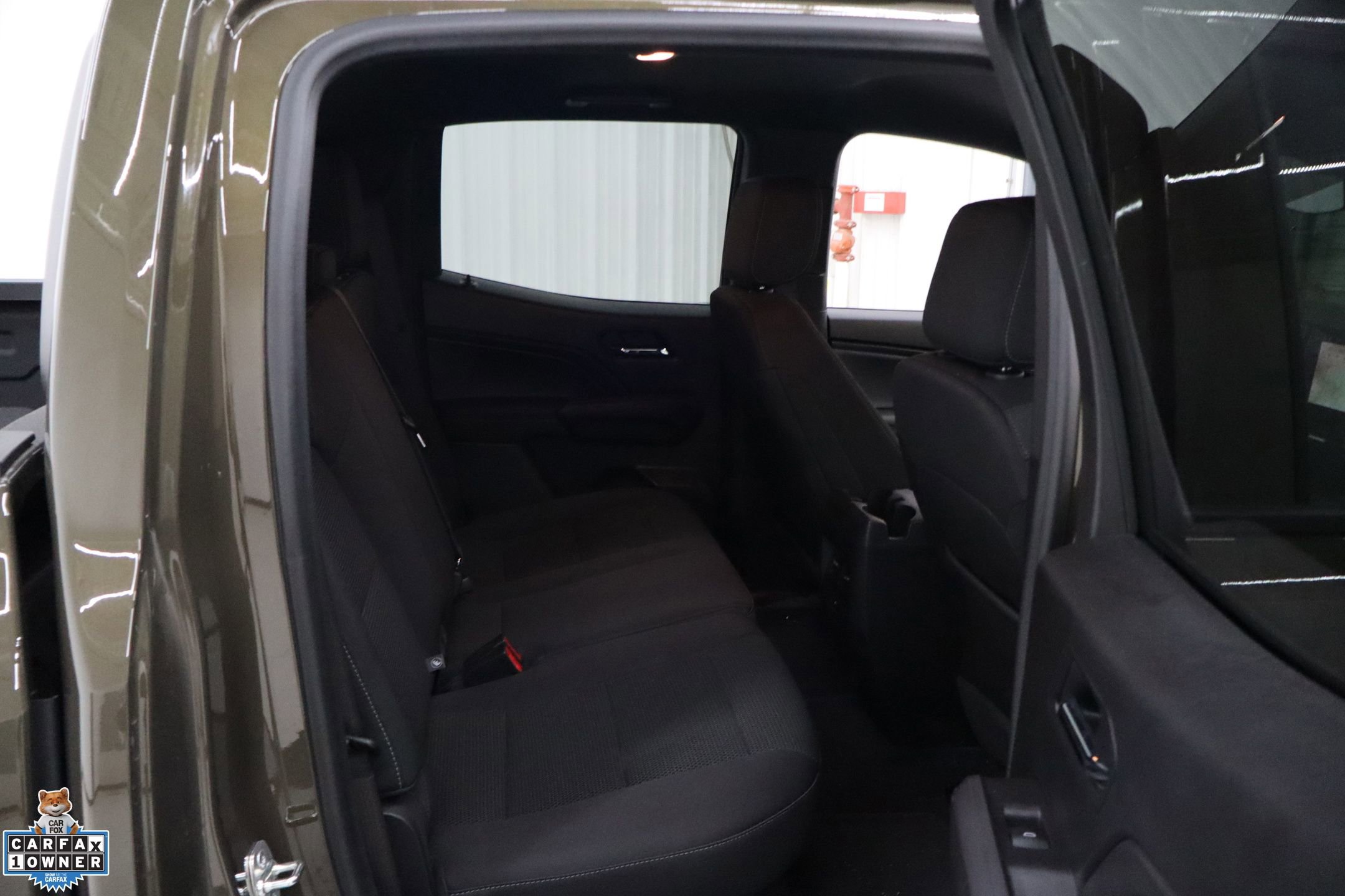 Used 2024 Chevrolet Colorado LT w/ LT Convenience Package image 28