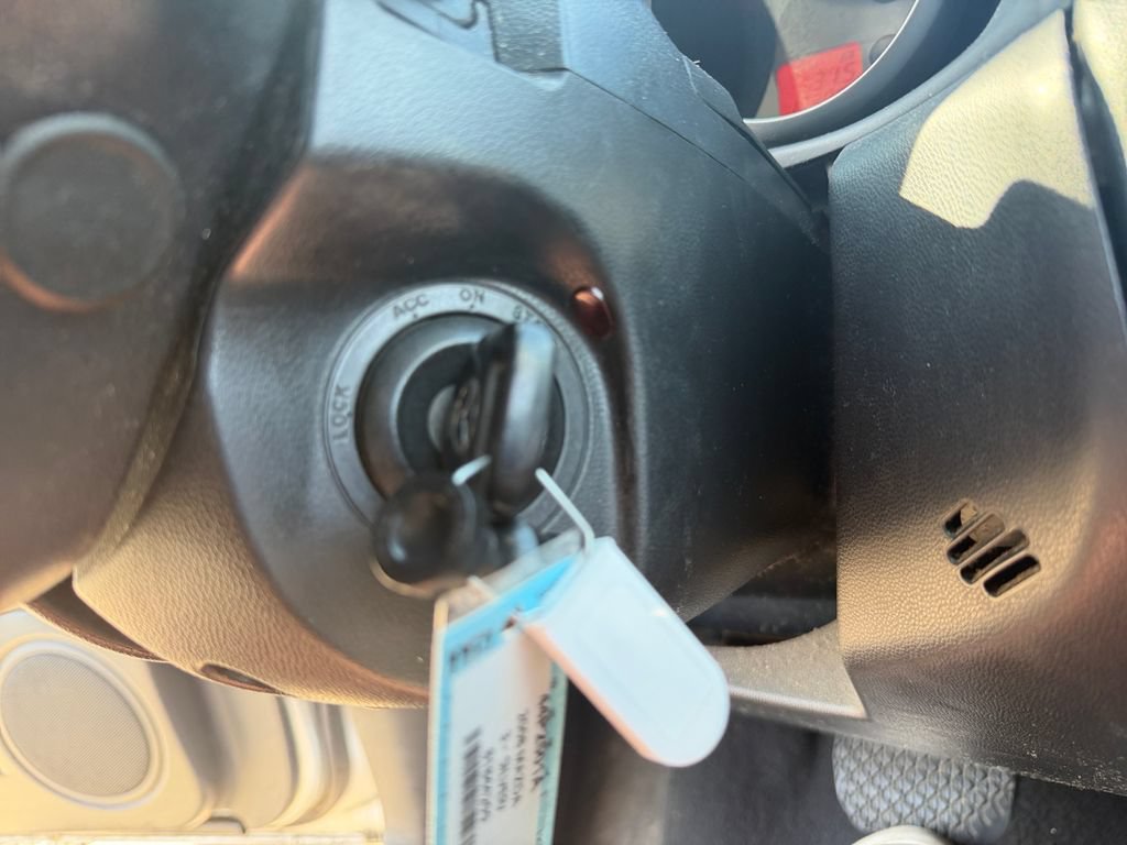 Used 2008 MAZDA MAZDA3 i Touring FWD image 30