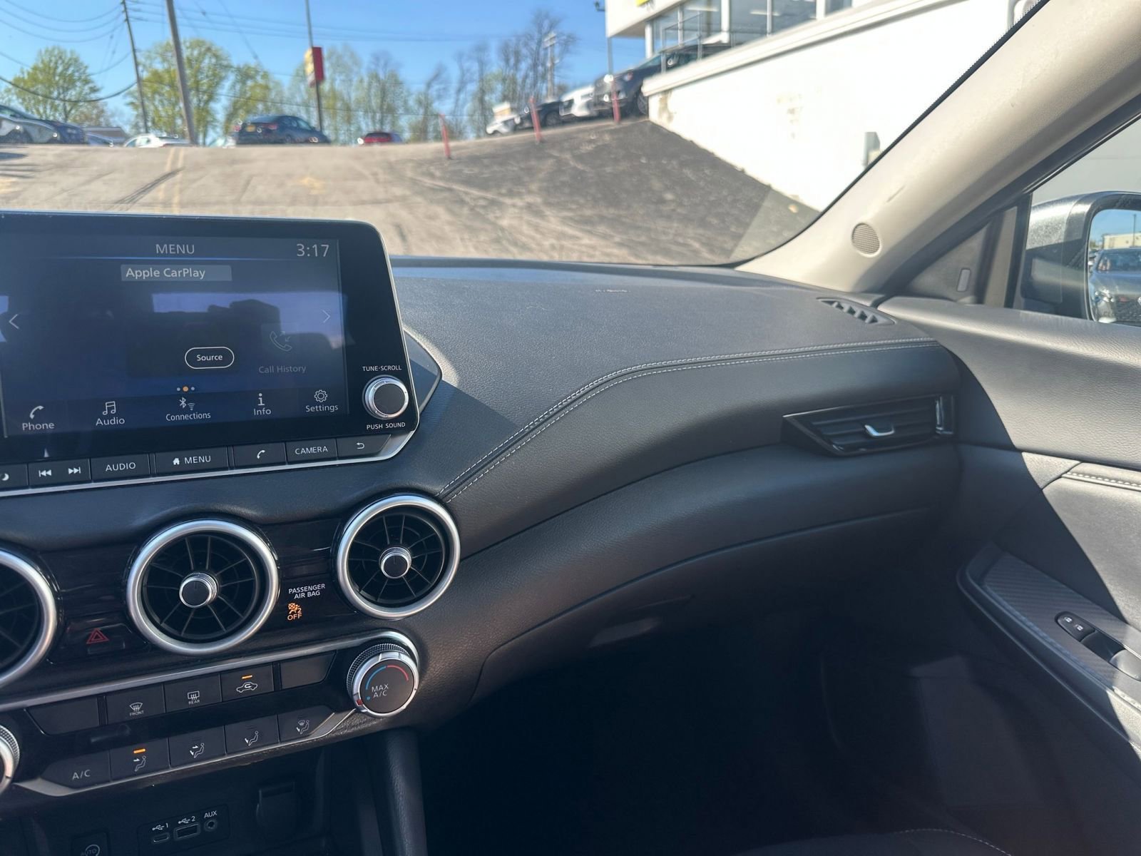 Used 2024 Nissan Sentra SV image 33