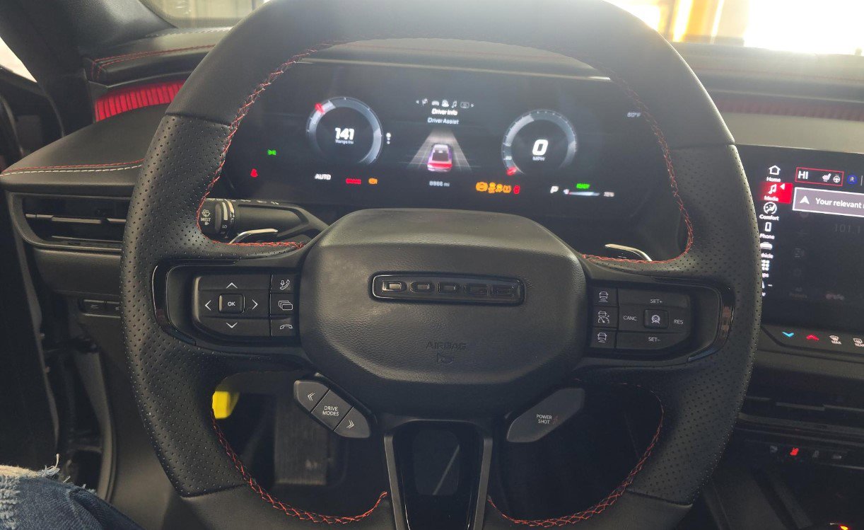 Used 2024 Dodge Charger Daytona Scat Pack w/ Plus Group AWD/4WD image 8