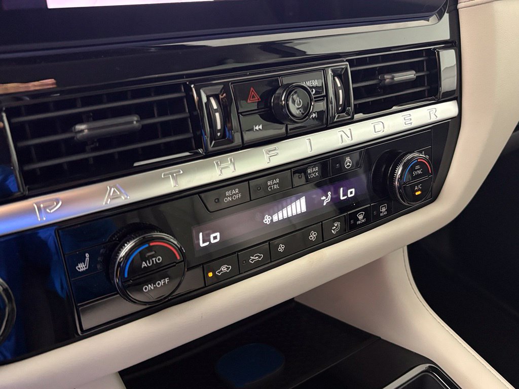 New 2026 Nissan Pathfinder SL FWD image 26