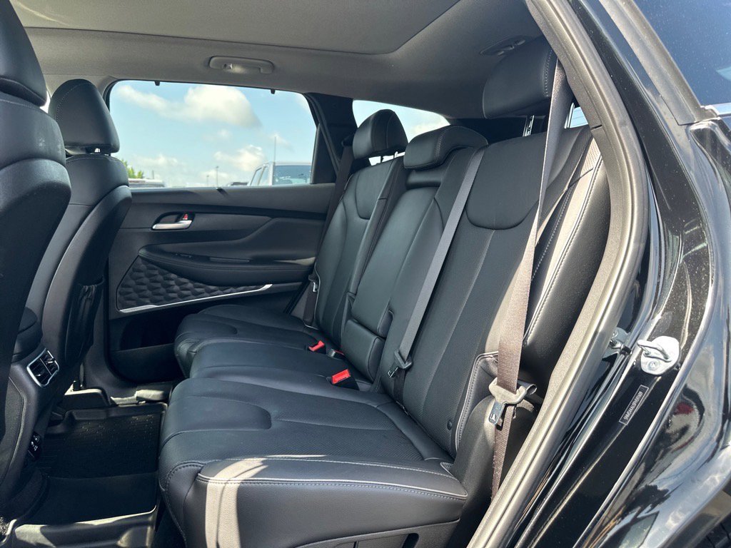 Used 2023 Hyundai Santa Fe Limited image 22