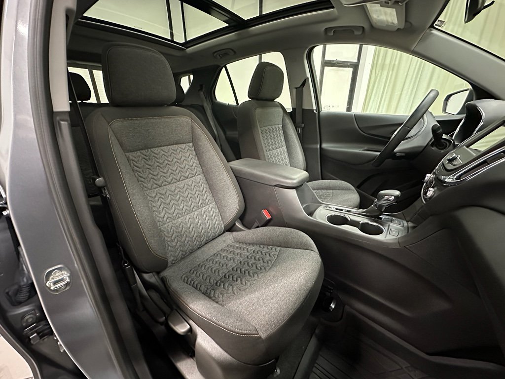 Used 2024 Chevrolet Equinox LT w/ LPO, Floor Liner Package image 18