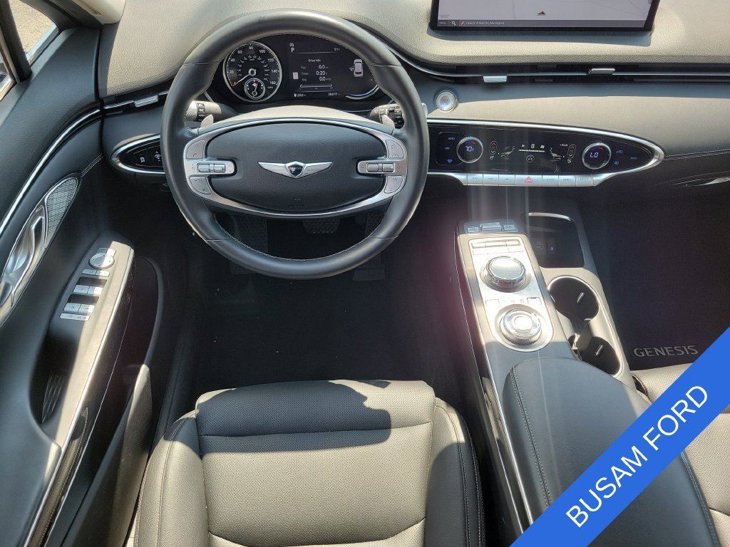 Used 2025 Genesis GV70 2.5T AWD/4WD image 7