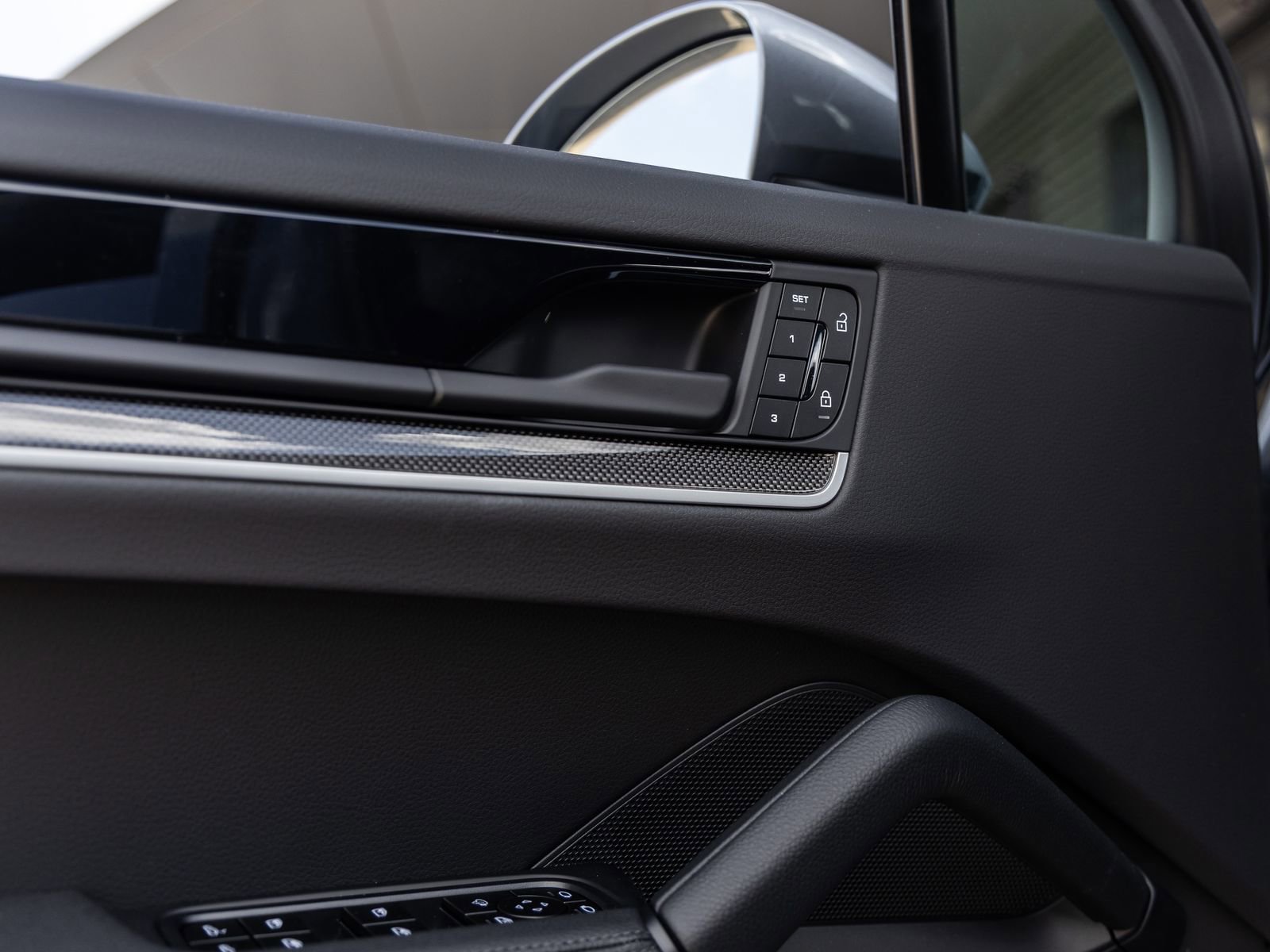 New 2026 Porsche Cayenne S image 20