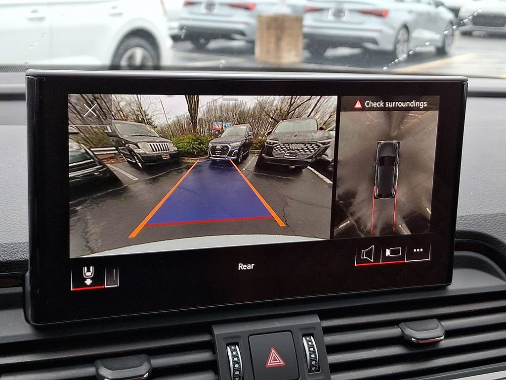 Used 2023 Audi SQ5 Premium Plus w/ Premium Plus Package image 6