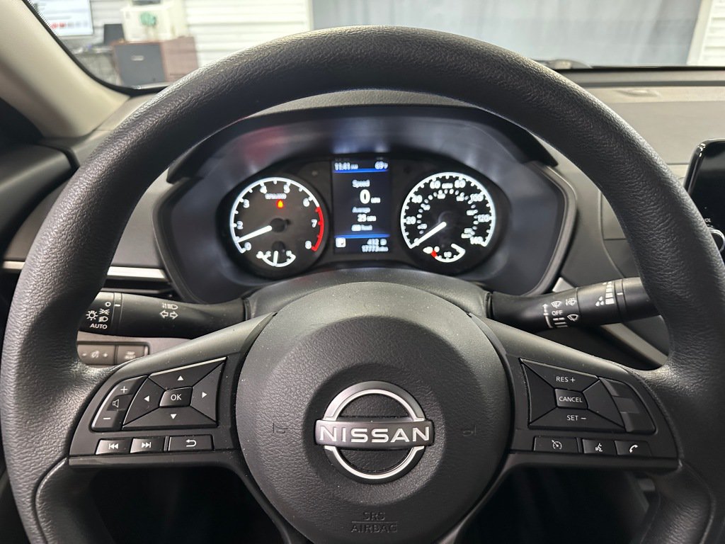 Used 2024 Nissan Altima 2.5 S FWD image 8