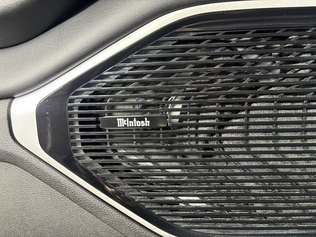 Used 2022 Jeep Wagoneer Series III w/ Premium Group I image 16