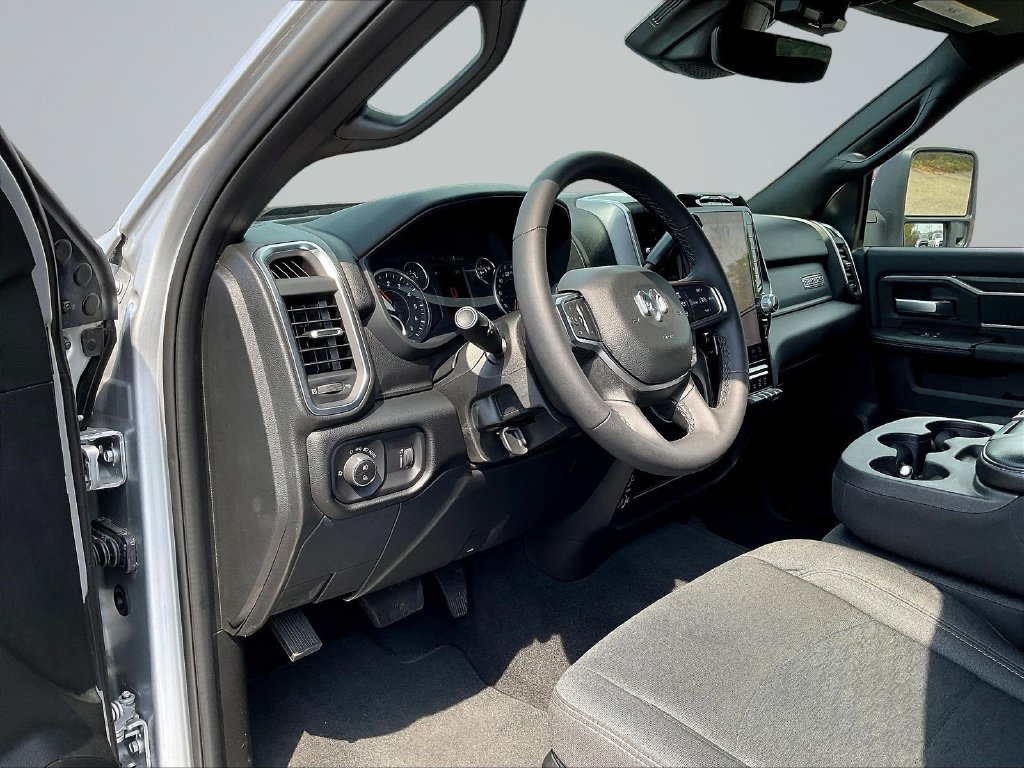 Used 2026 RAM 2500 Big Horn AWD/4WD image 20