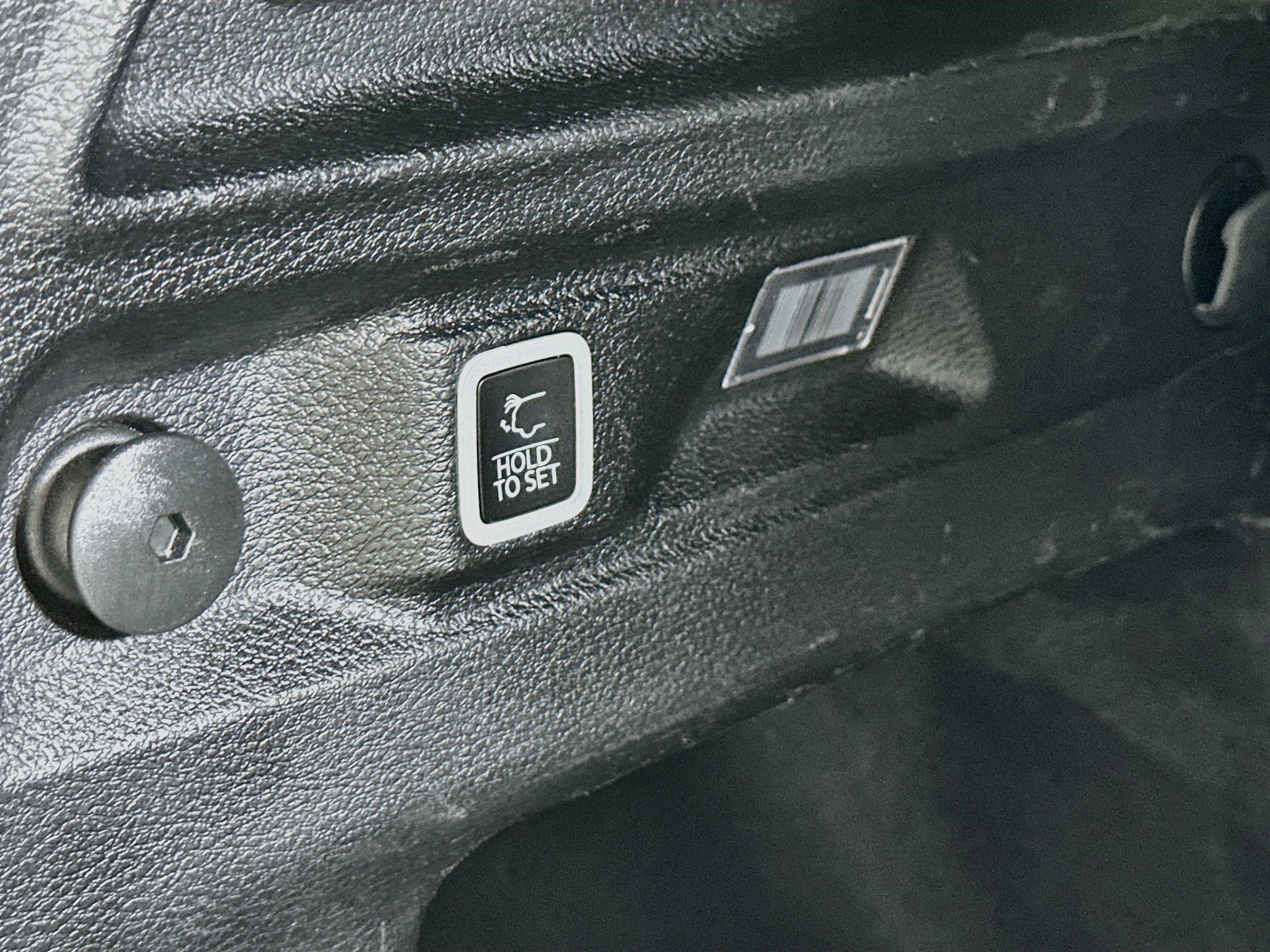 Used 2023 Jeep Grand Cherokee L Laredo AWD/4WD image 32