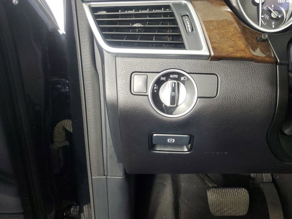 Used 2015 Mercedes-Benz ML 250 BlueTEC 4MATIC image 22