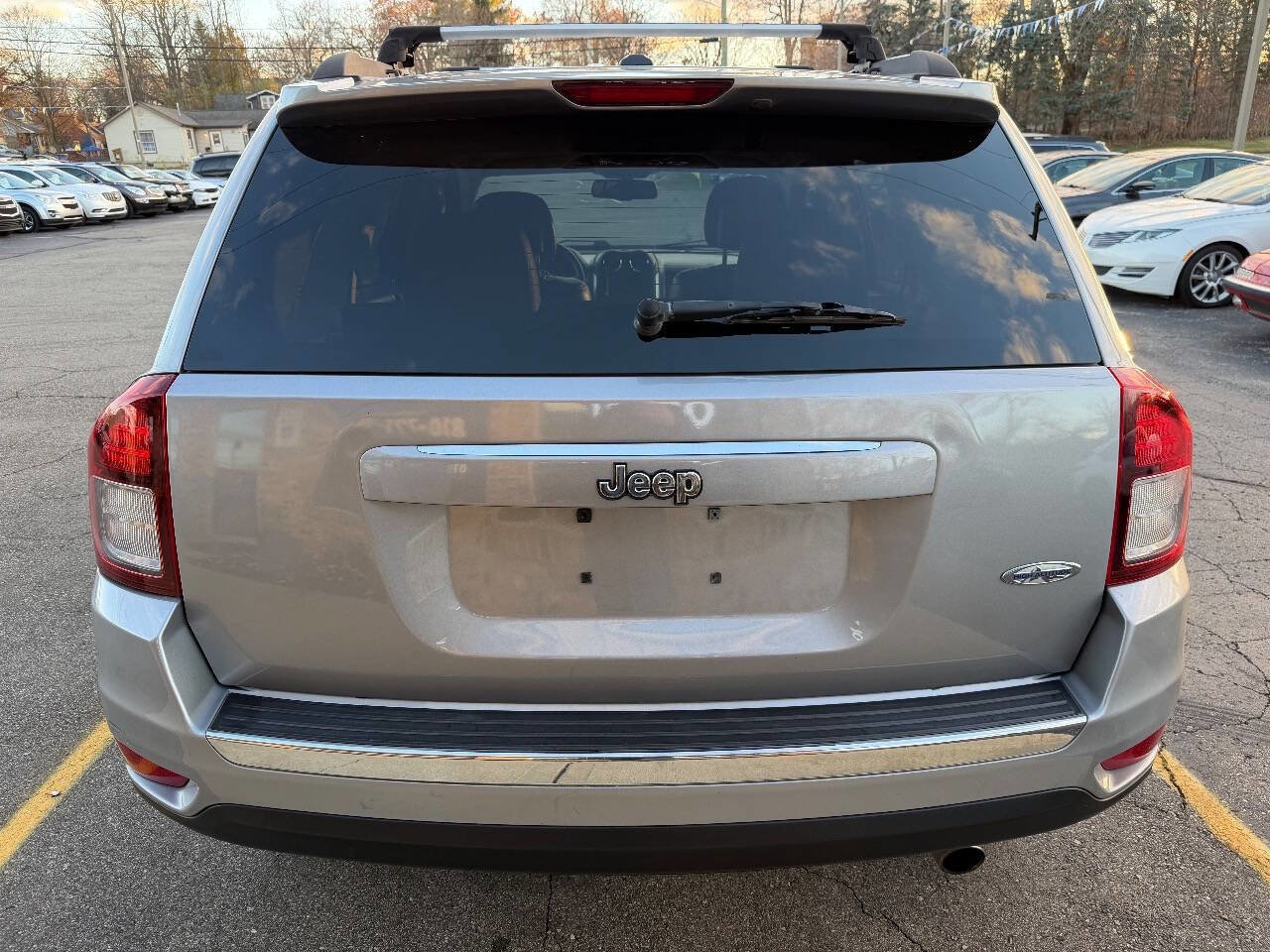 Used 2017 Jeep Compass High Altitude FWD image 4