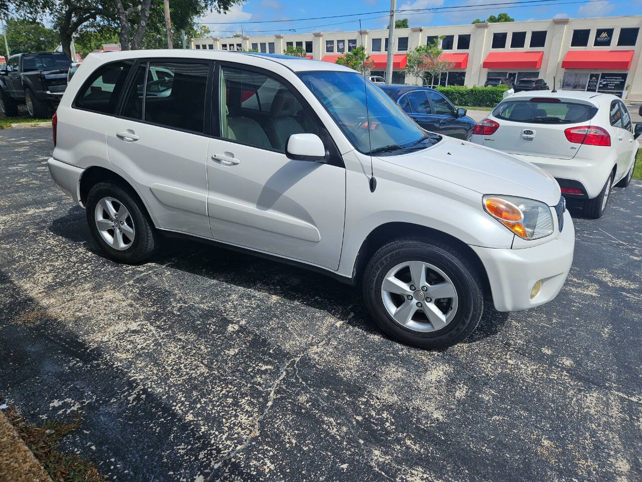 Used 2005 Toyota RAV4 2WD