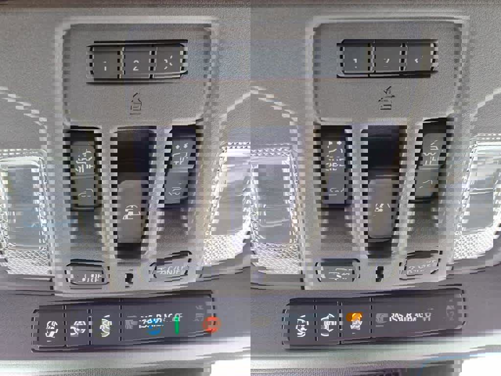 Used 2022 GMC Sierra 1500 Denali w/ Denali Reserve Package image 15