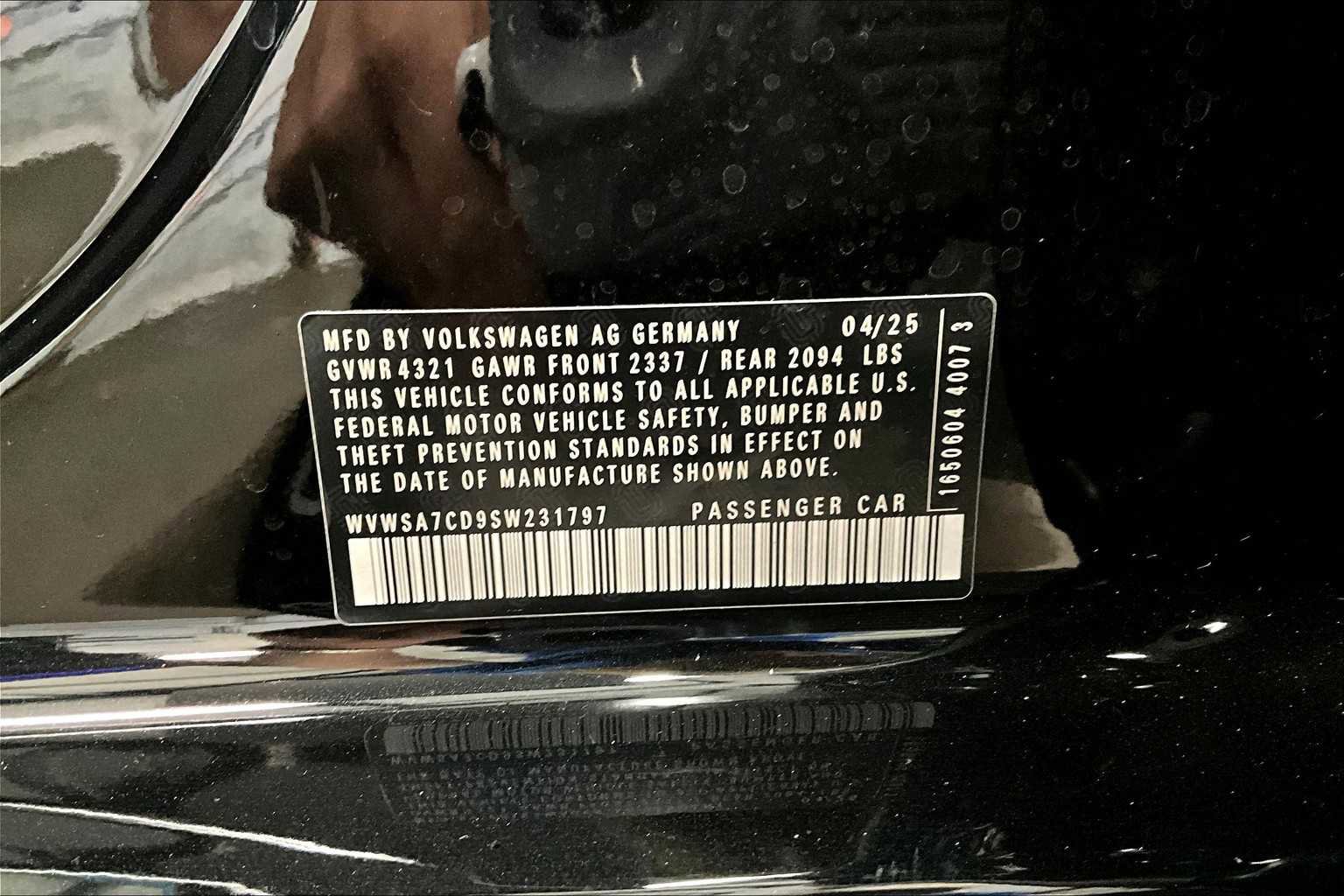 New 2025 Volkswagen GTI SE image 34