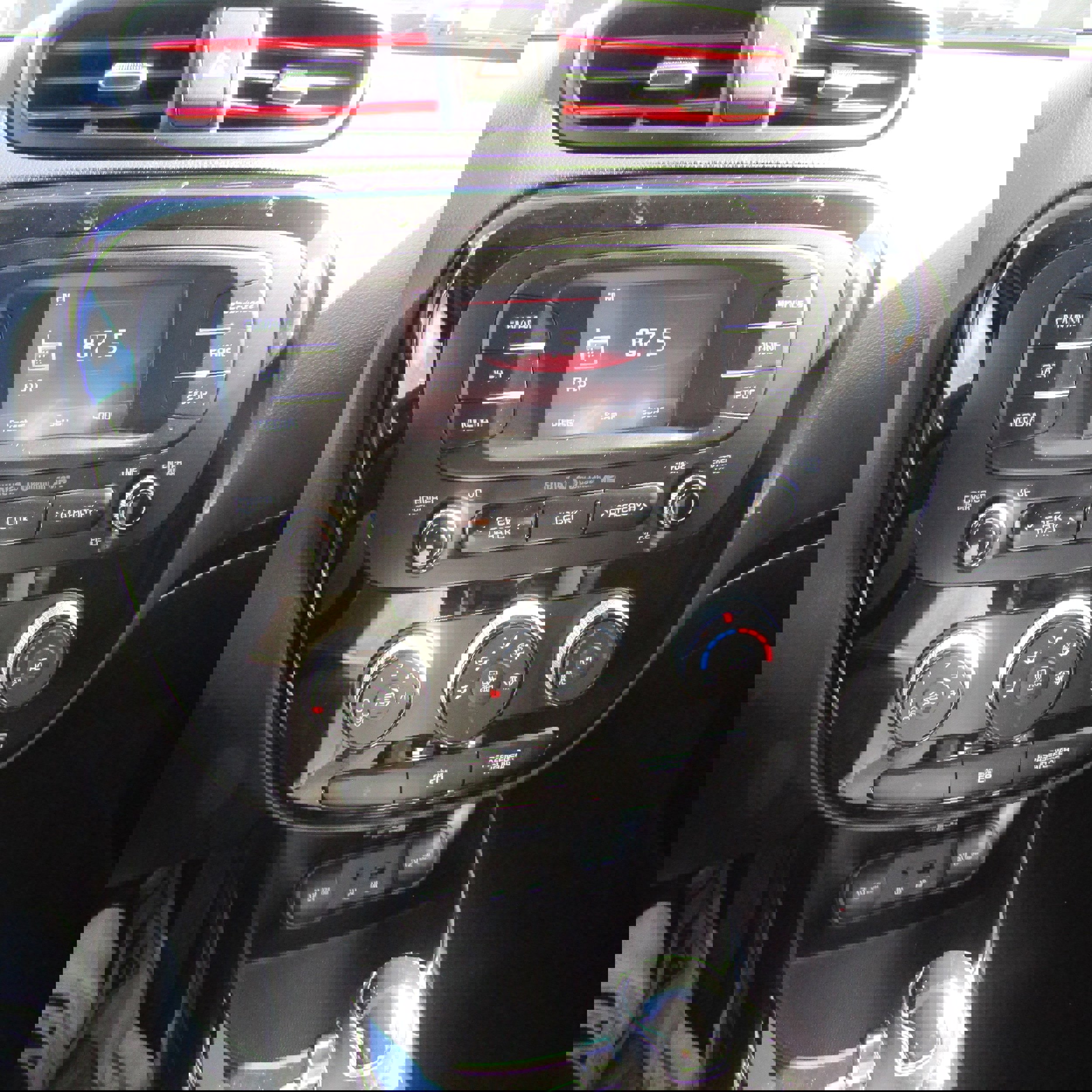 Used 2015 Kia Soul ! image 13