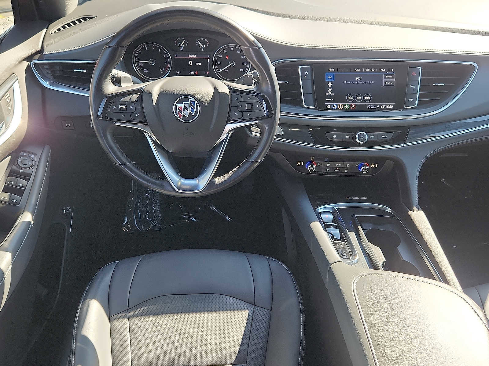 Used 2023 Buick Enclave Essence FWD image 11