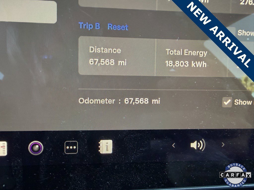 Used 2023 Tesla Model 3 Standard Range image 12