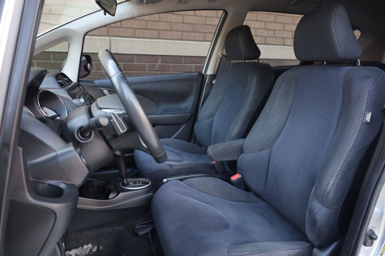 Used 2013 Honda Fit Sport image 18
