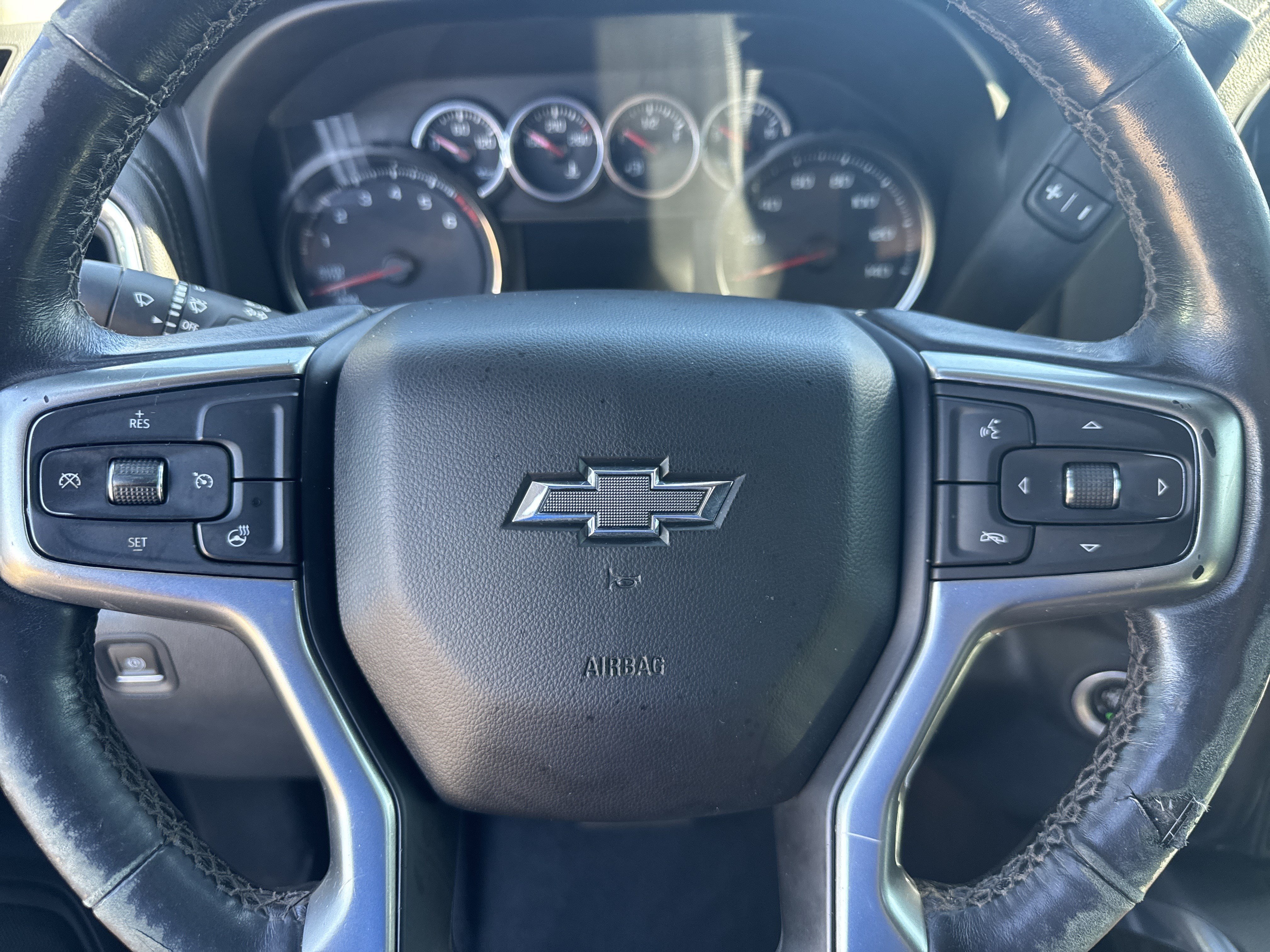 Used 2022 Chevrolet Silverado 1500 RST AWD/4WD image 8