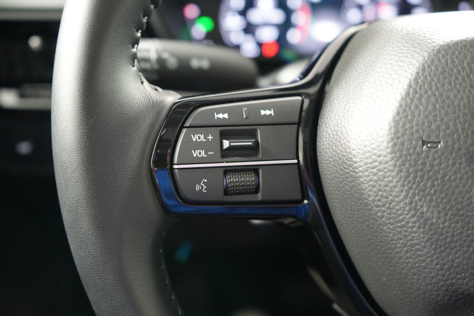 Used 2026 Honda CR-V EX-L image 22